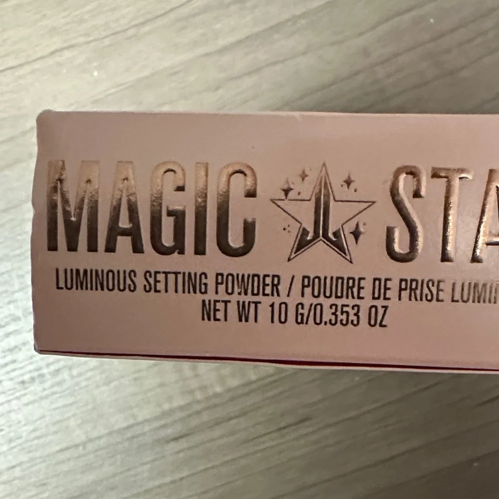 ❣️5|$25❣️Jeffree Star Beige Makeup